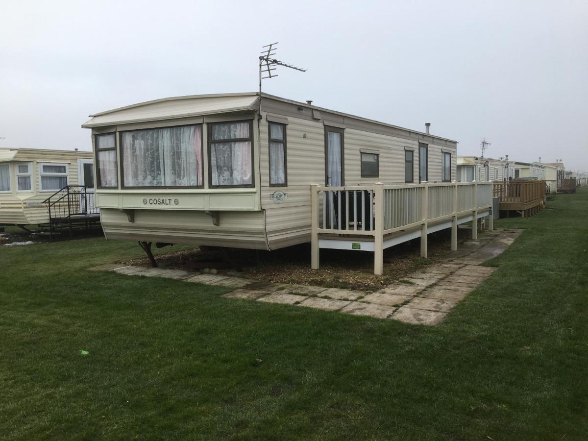 Villa 8 Berth Caravan Golden Anchor à Chapel St. Leonards Extérieur photo
