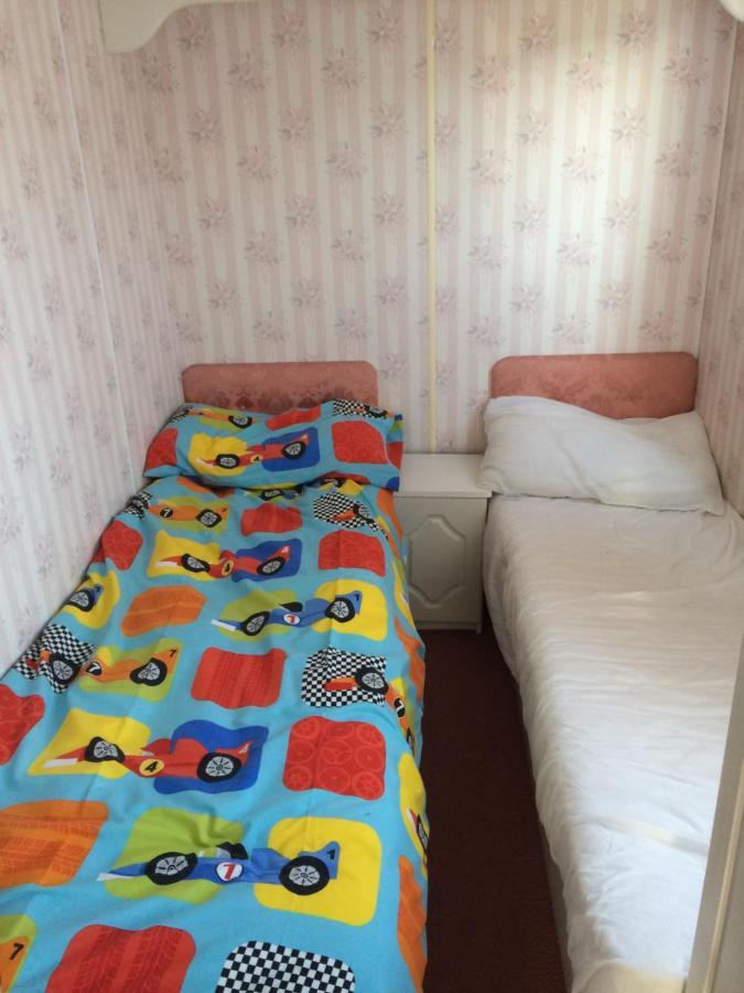 Villa 8 Berth Caravan Golden Anchor à Chapel St. Leonards Extérieur photo